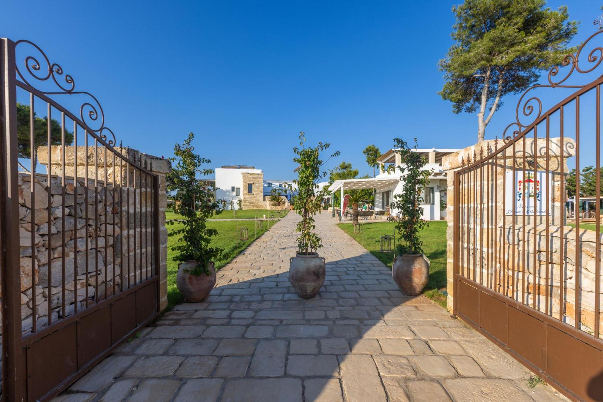 Masseria Baroni Di Montesardo Лидо-Марини Экстерьер фото